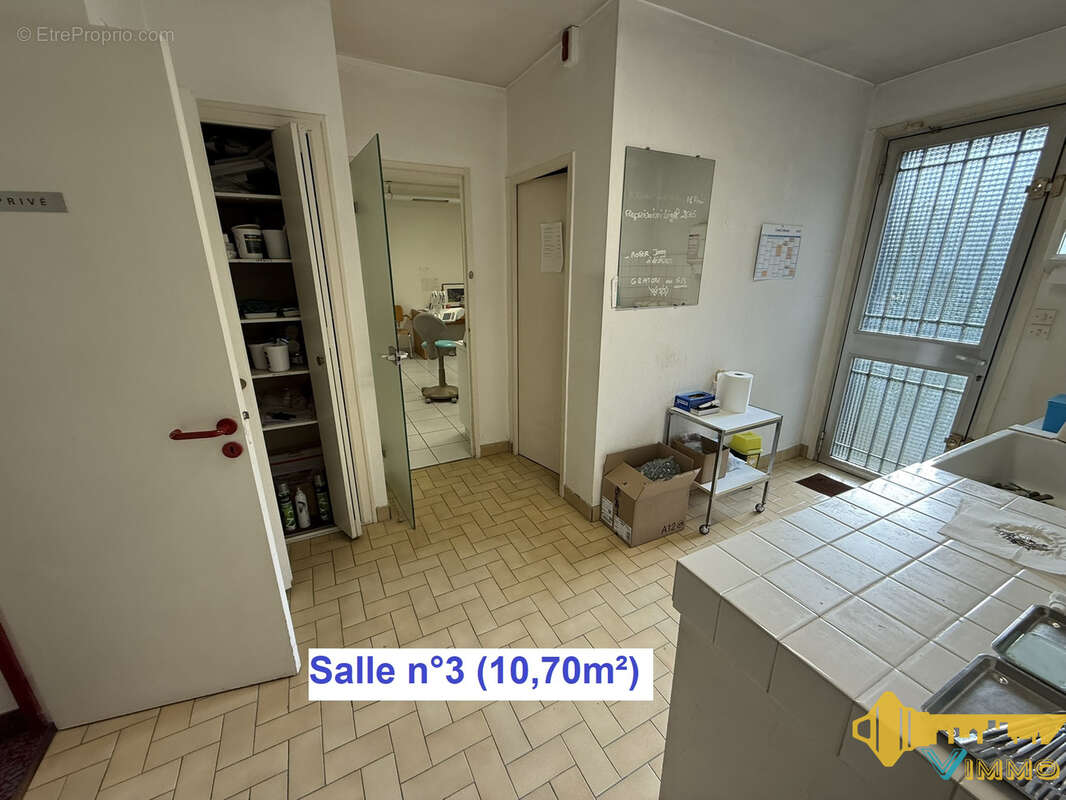 Cabinet / Local Professionnel 119,45m2 - 7 places de parkings - photo 6