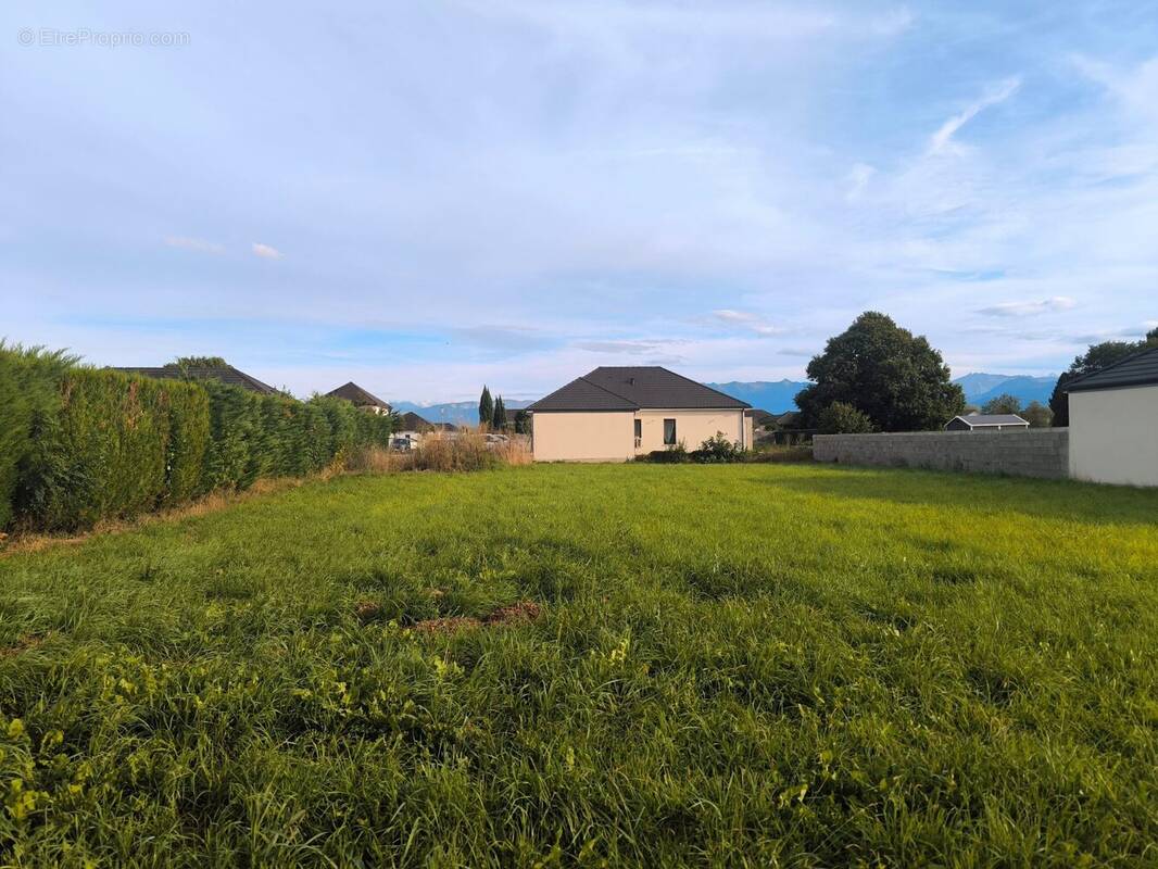 Terrain à BOEIL-BEZING