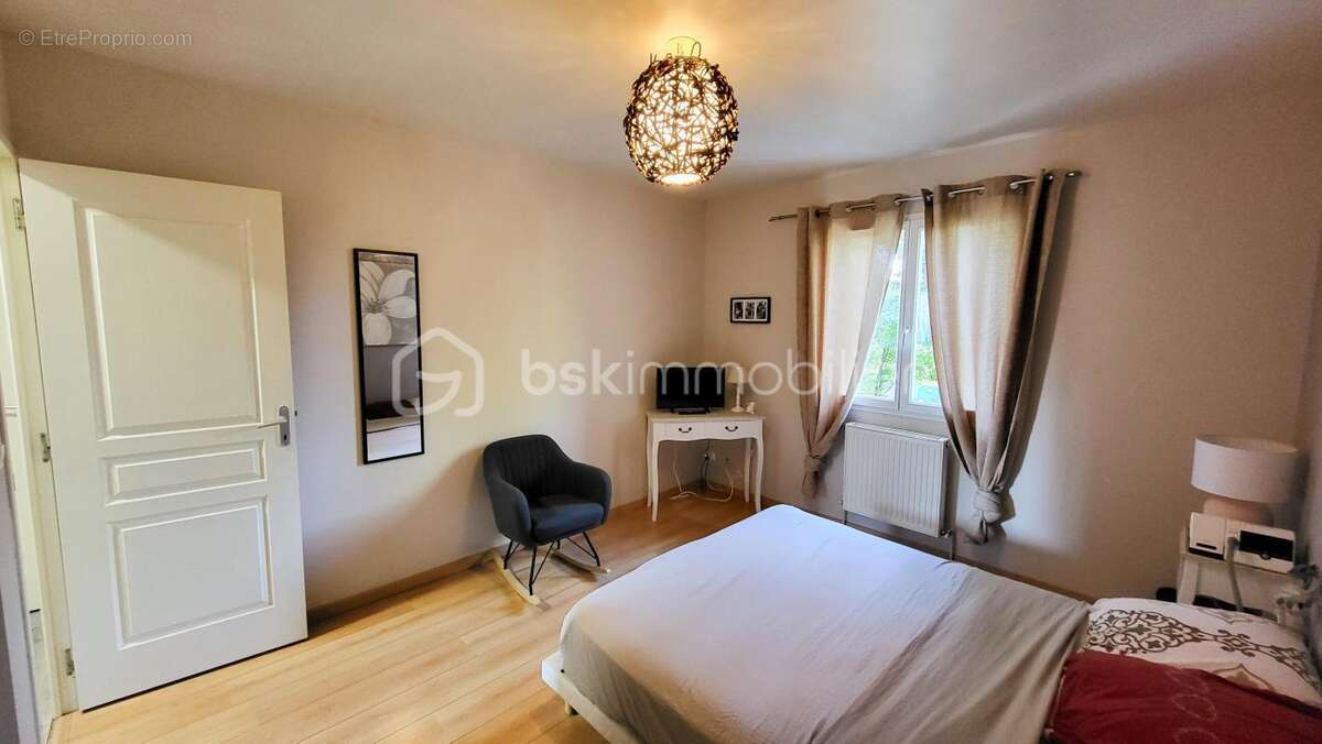 Maison à BOULT-SUR-SUIPPE