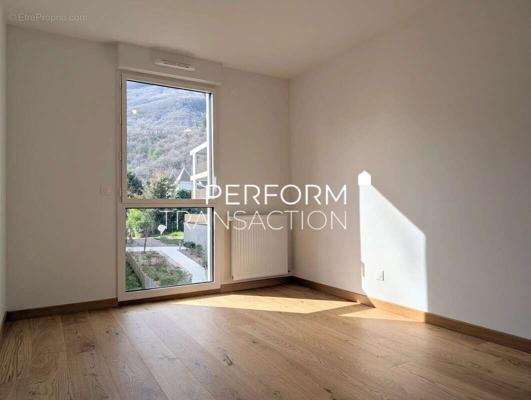 Appartement à CLAIX