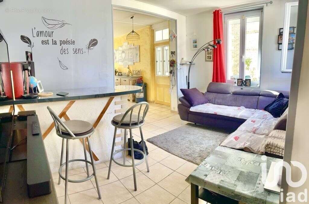 Photo 3 - Maison à SAINT-ETIENNE-DU-ROUVRAY