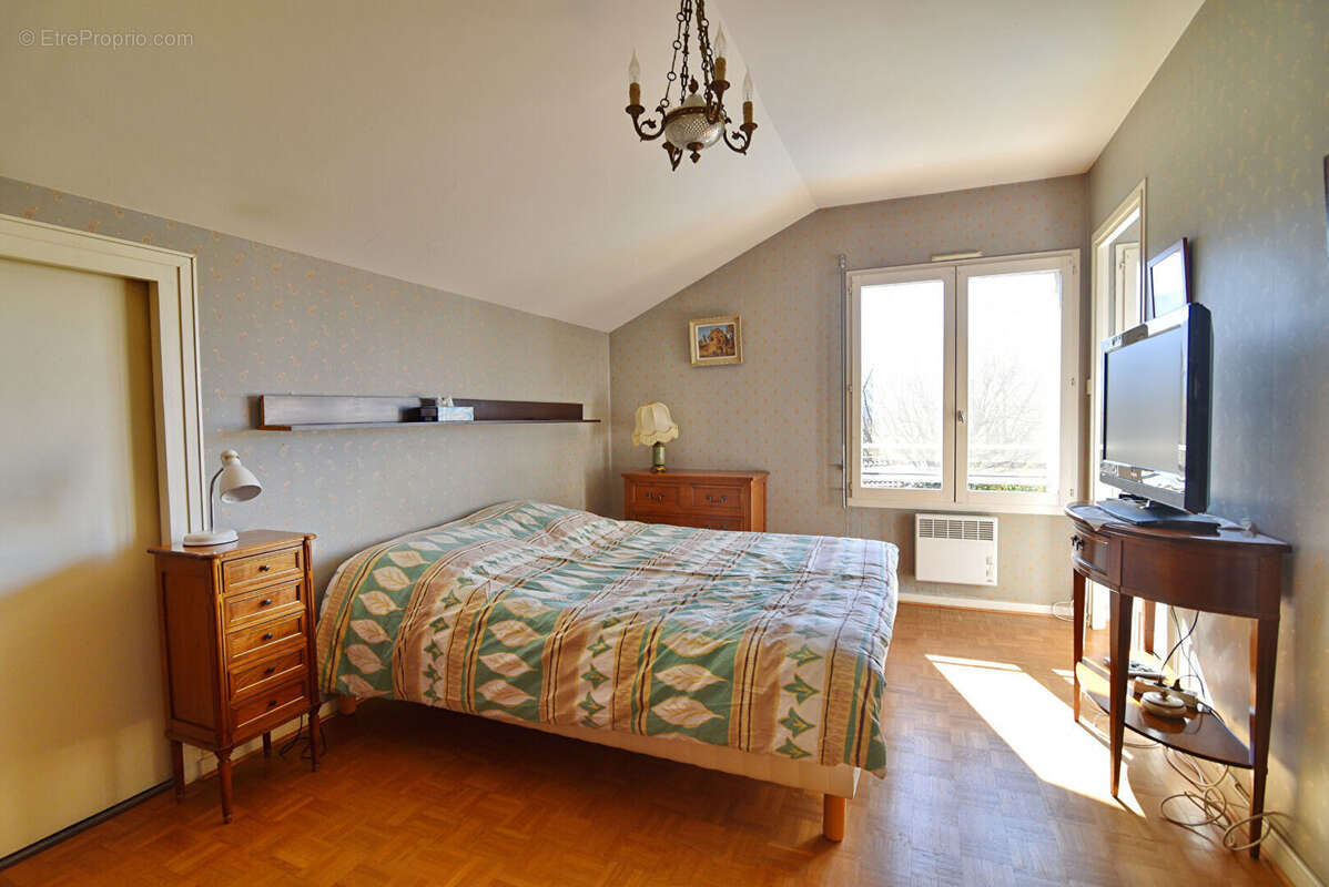 Maison à MONTBONNOT-SAINT-MARTIN