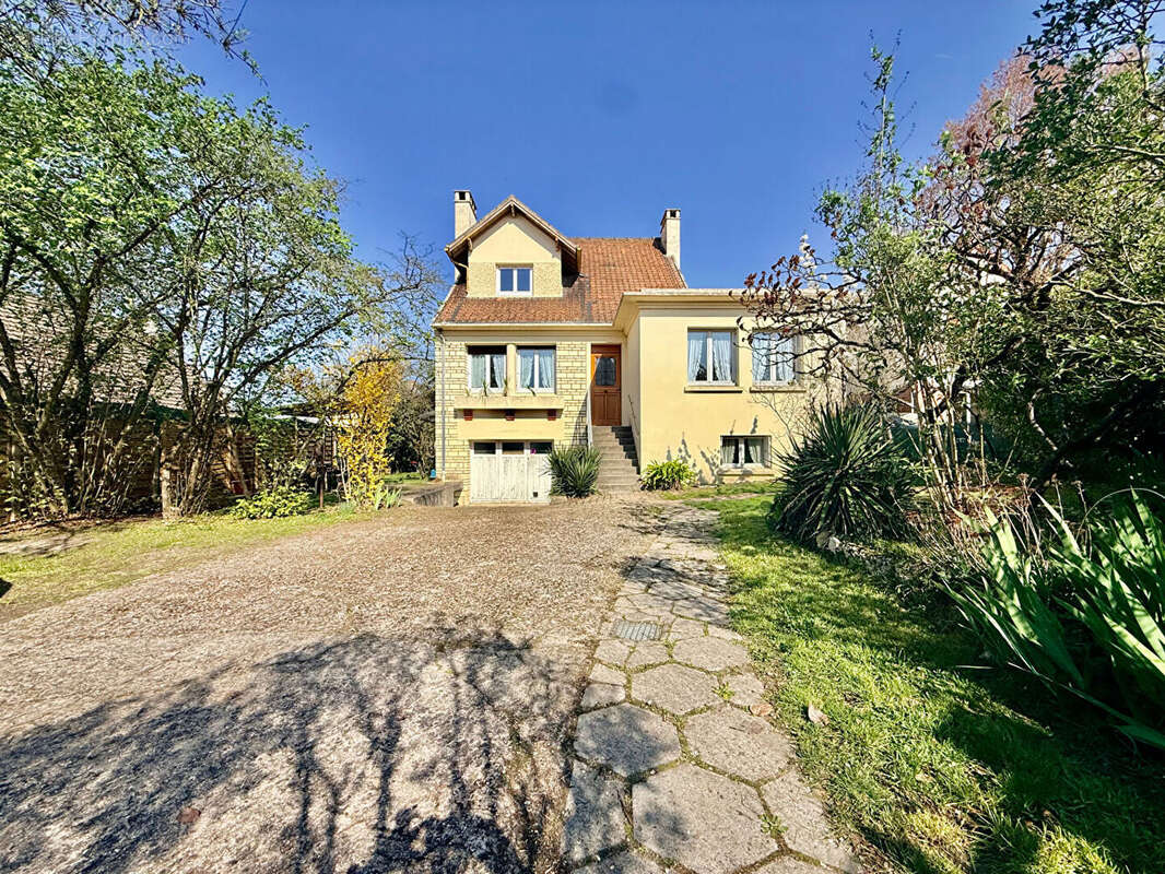 Maison à CONFLANS-SAINTE-HONORINE