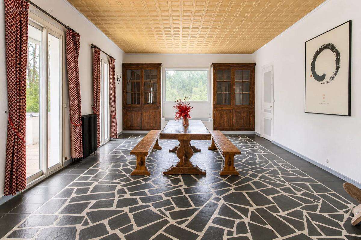 Maison de 14 pièces de 510 m² à Verdelot - photo 3