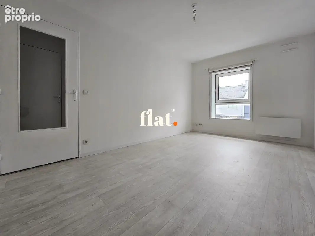 NANTES ouest - Appartement T2 - 37m2 - DPE C - aucuns travaux - 1 chambre séparée avec placard - photo 4