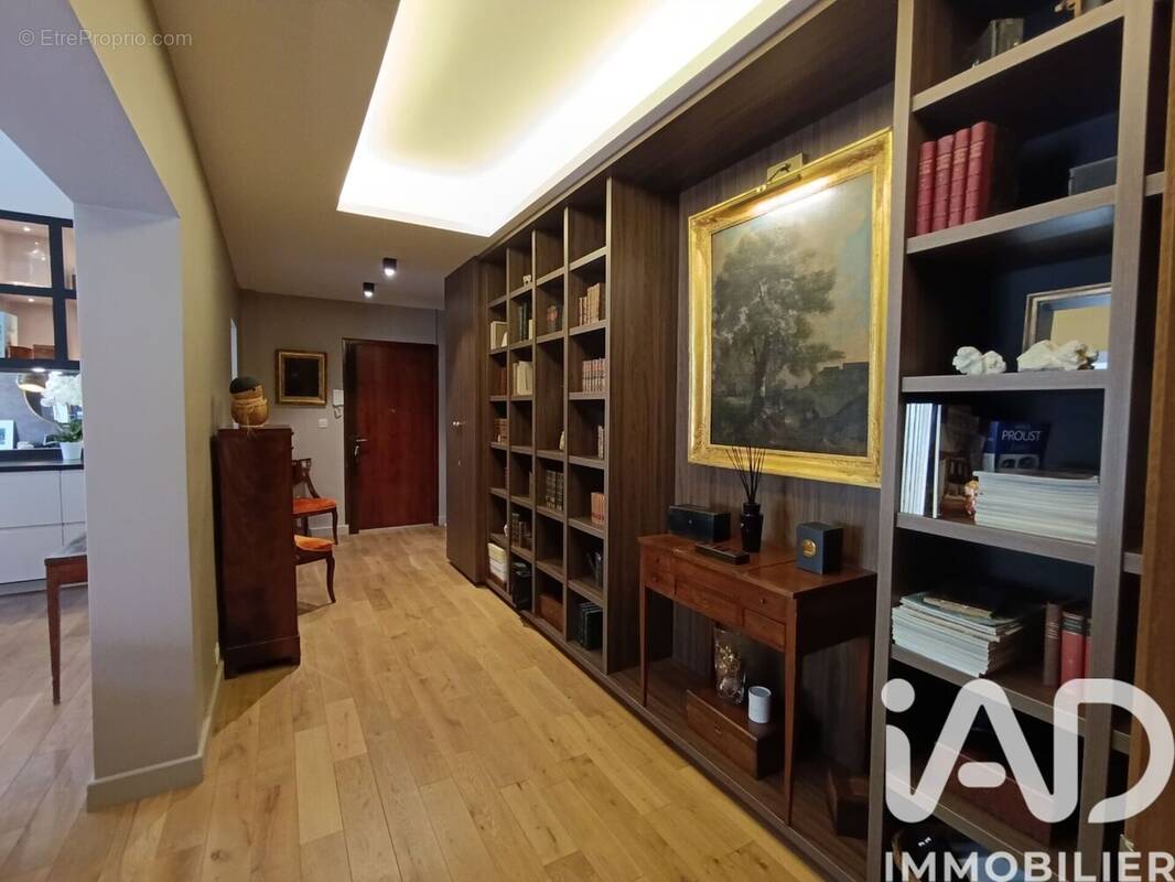 Photo 1 - Appartement à MARSEILLE-8E