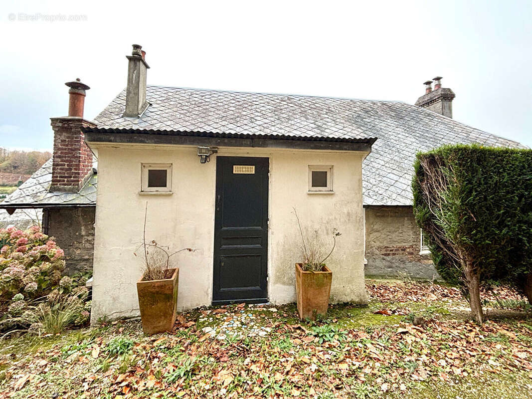Maison à GRUCHET-LE-VALASSE