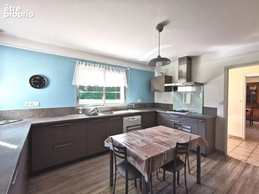 Maison 7 pièces 134 m² à vendre à Caouennec-Lanvezeac (22300) - photo 9