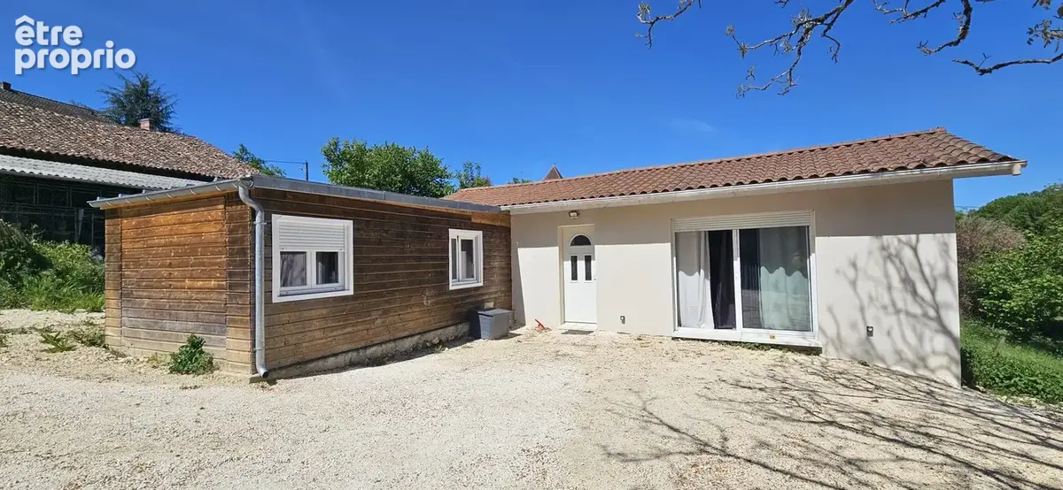 Maison à SAINT-GERMAIN-DU-SALEMBRE