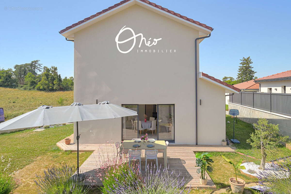 Maison à DIEMOZ