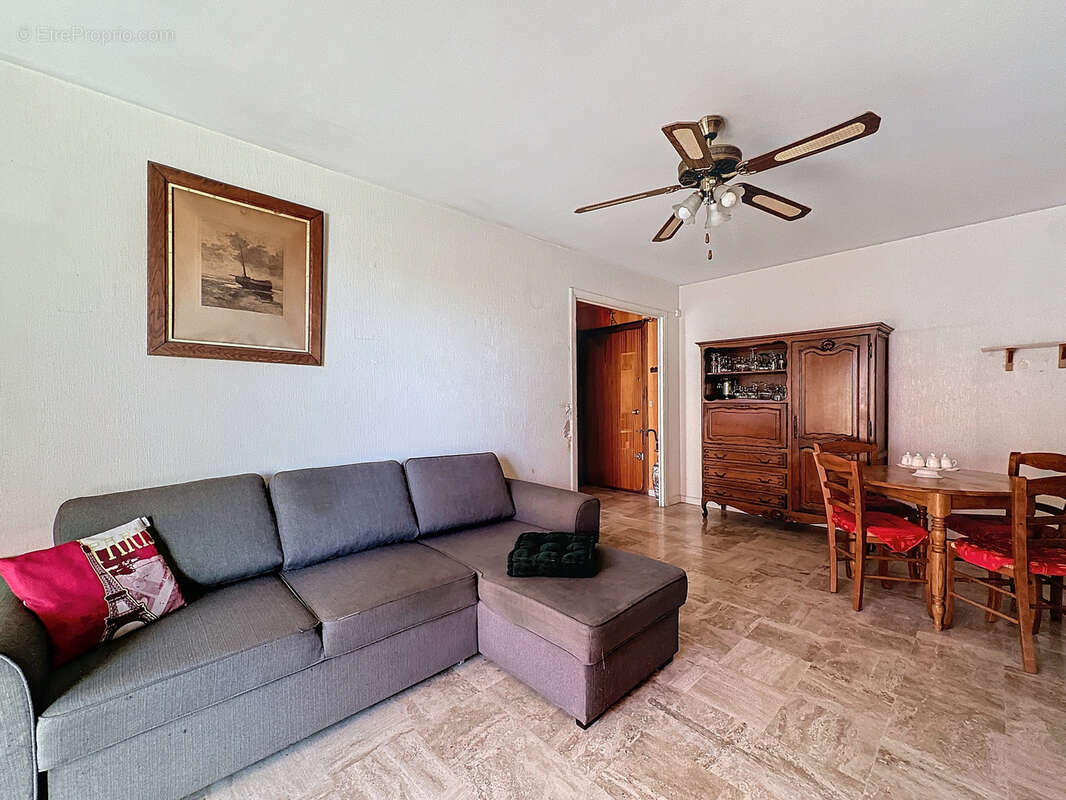Appartement à CAGNES-SUR-MER