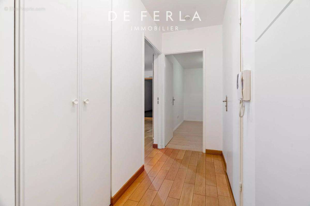 Appartement à MONTROUGE