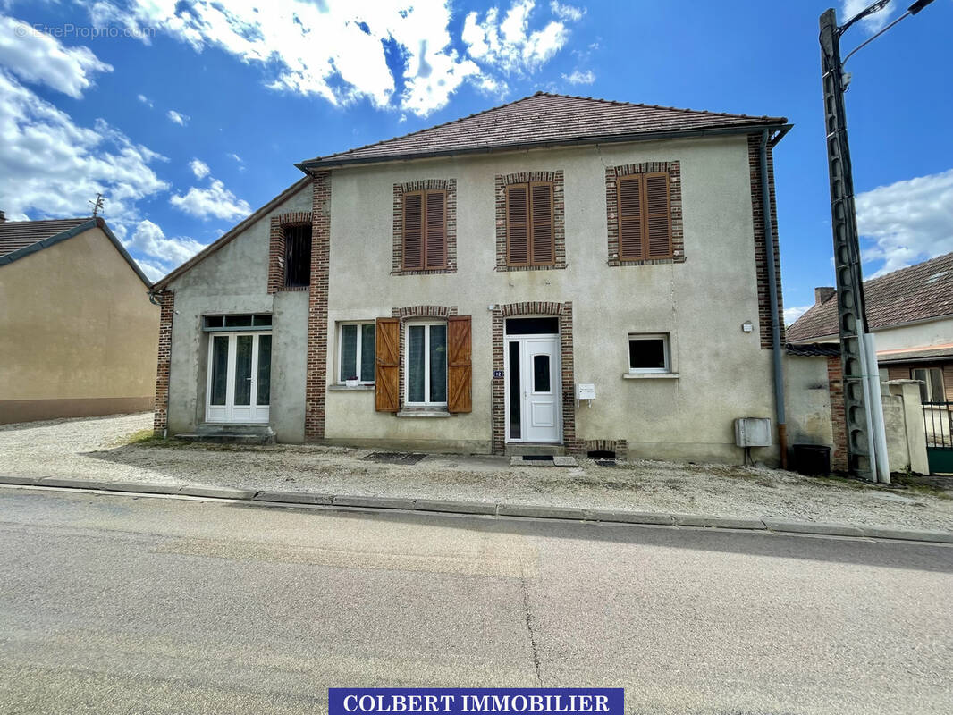 Maison à CHEU