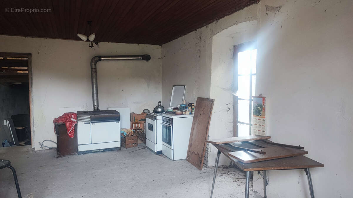 Bâtisse à rénover bel emplacement - photo 8