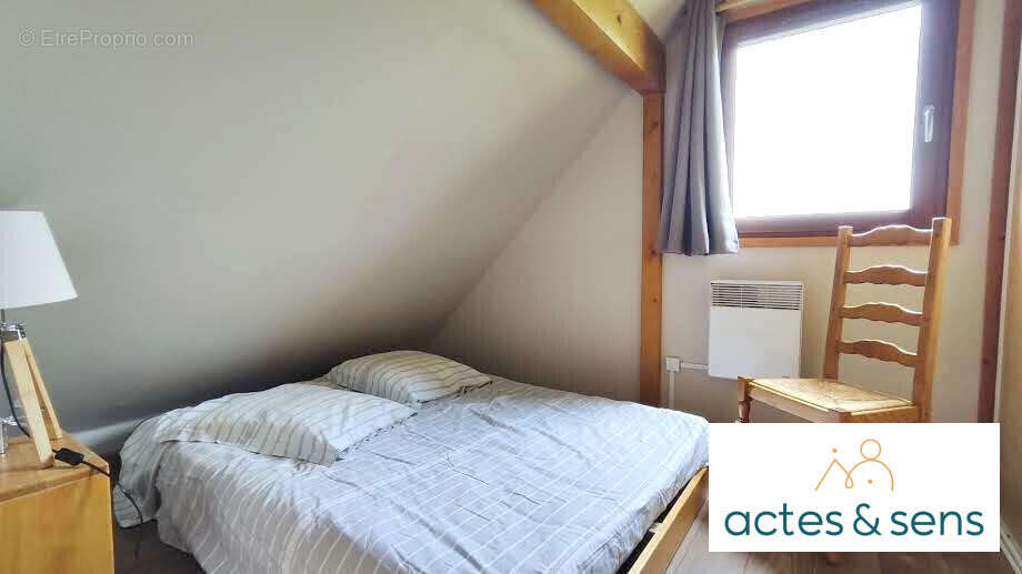 Maison 57 m² à Les Deserts  - photo 9