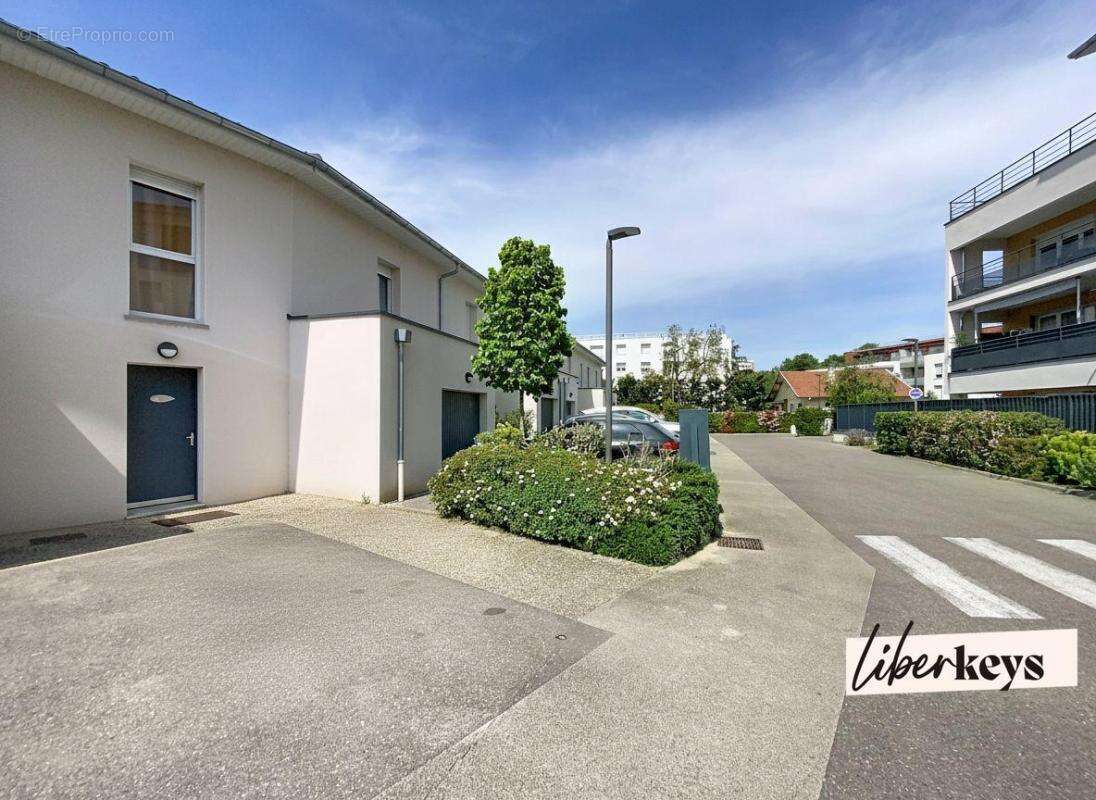 Maison familiale de 98 m² avec jardin à Grigny-sur-Rhône - photo 13