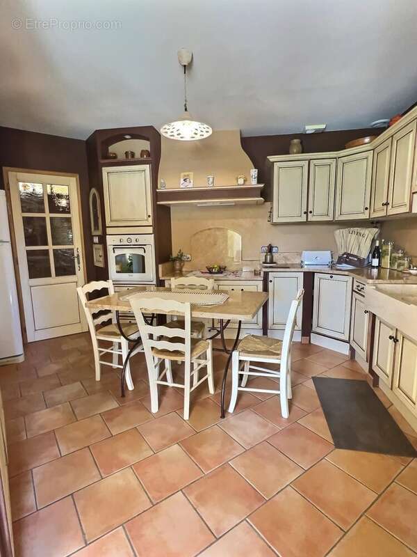 Maison à CHEVAL-BLANC