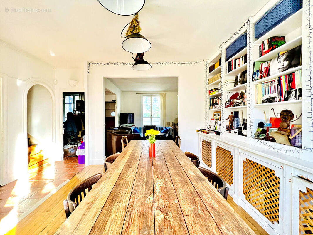 Maison à IVRY-SUR-SEINE