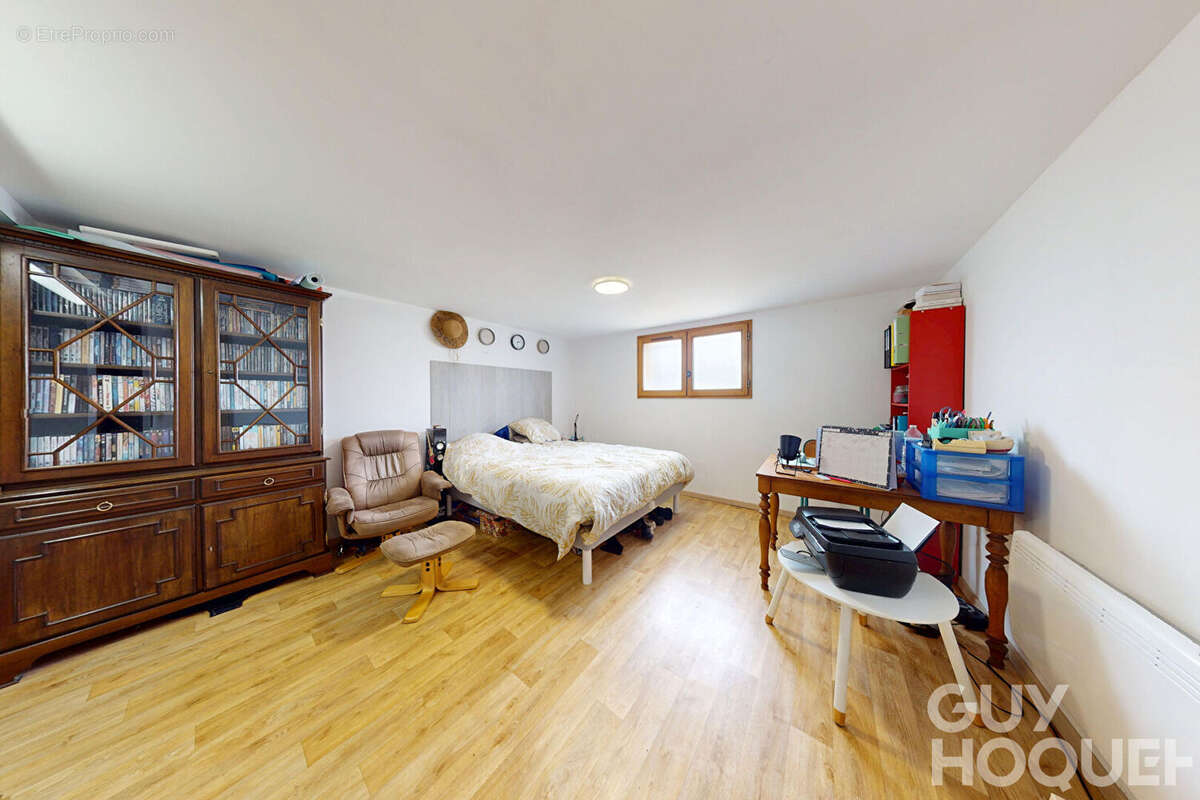 Grande maison familiale de 144 m² au centre-ville d'Hagetmau - photo 11