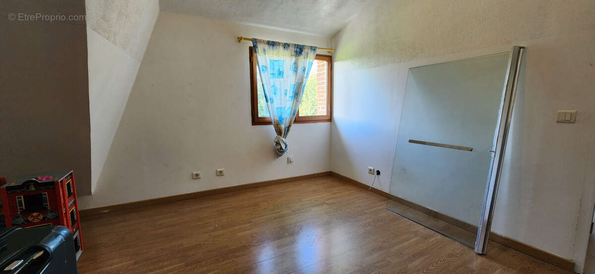 Maison à SAINT-AUBIN-LE-CAUF