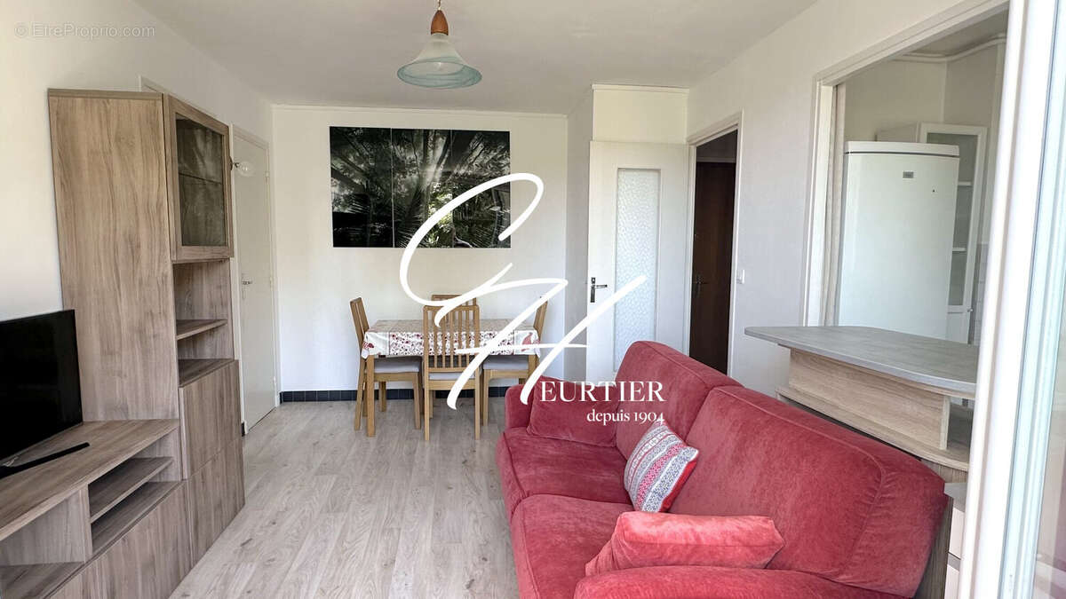 Appartement à SAINT-MARTIN-LE-VINOUX