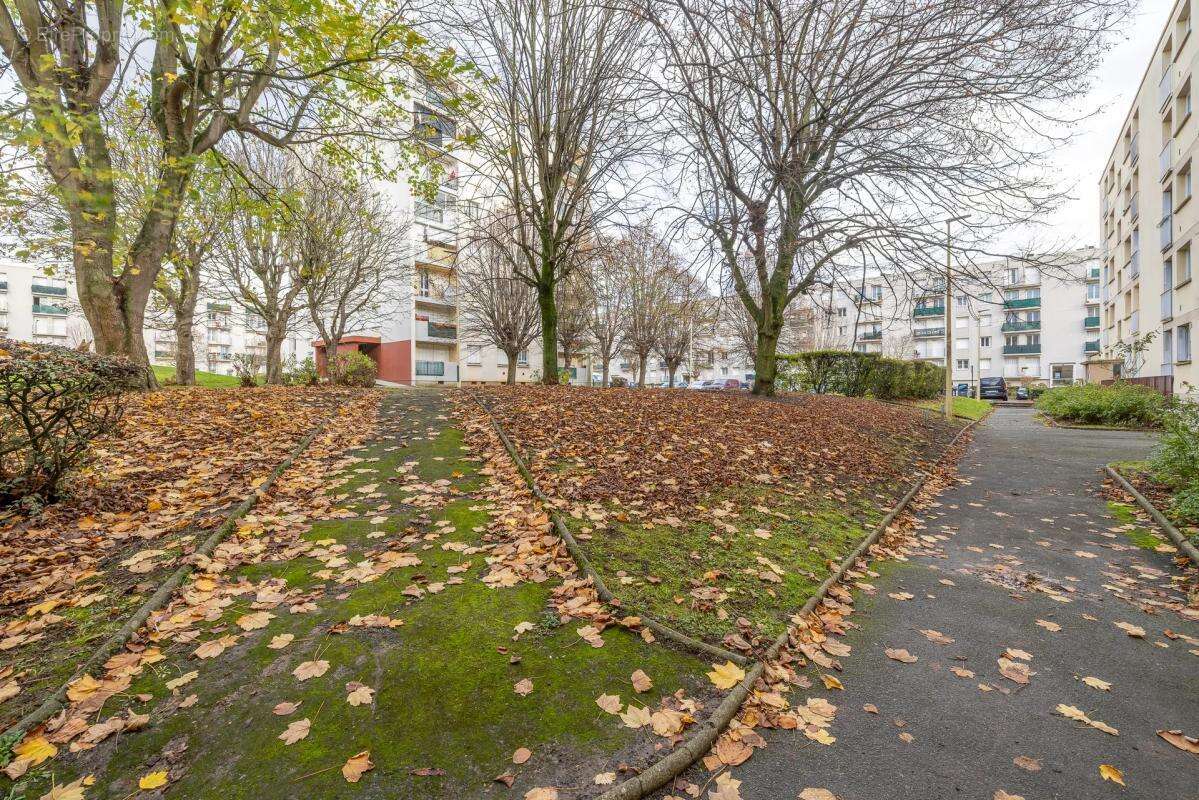 Appartement à GARGES-LES-GONESSE