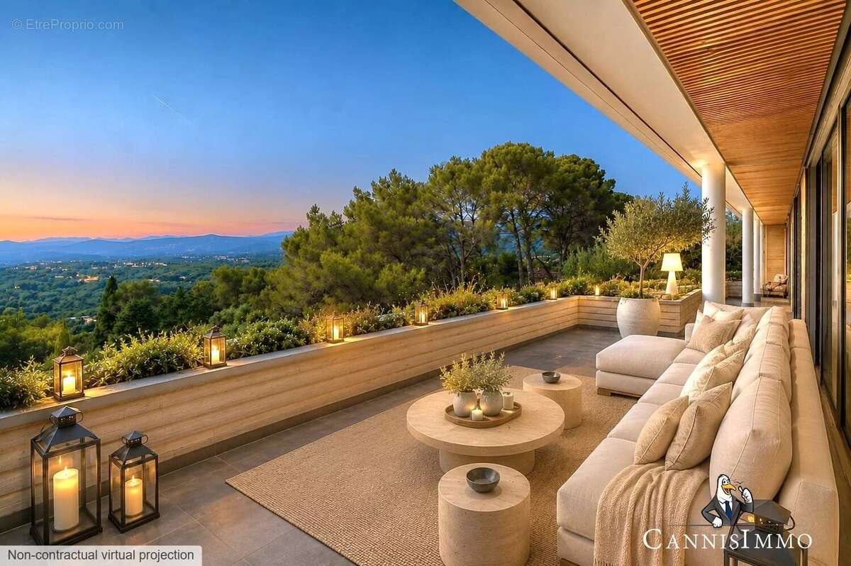 Maison à MOUGINS