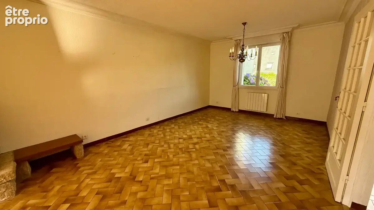 Maison 5 pièces - terrain de 281 m2 - GUILERS - photo 5