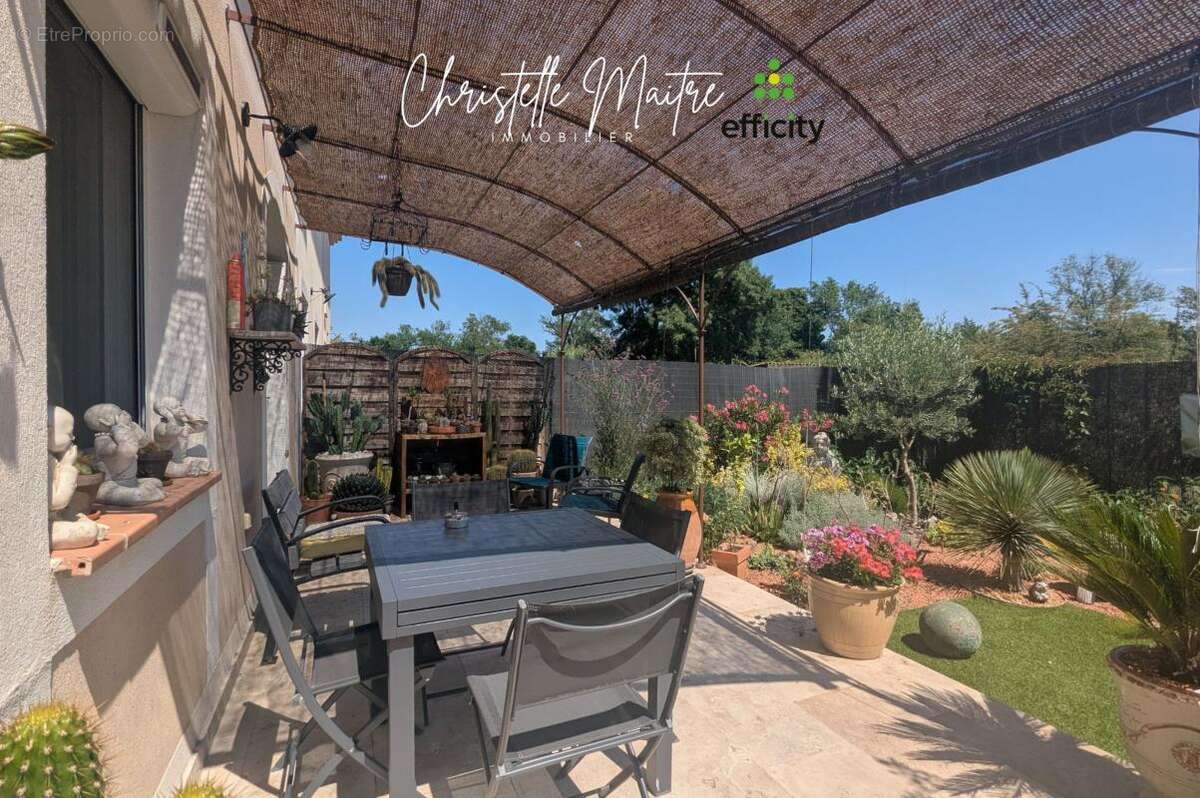 Maison 102 m² à Saint-Martin-De-Crau  - photo 2