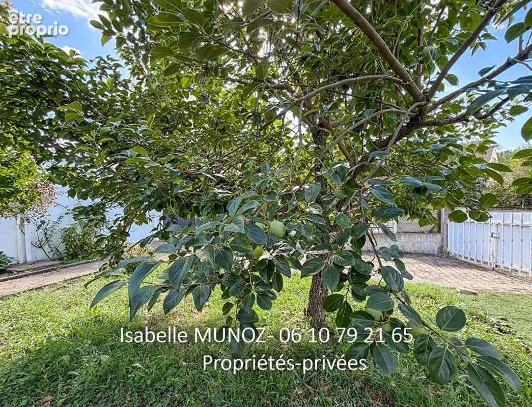 Perignat Les Sarlieve : Maison F4 avec jardin, terrasse et près de 90 m² de dépendances - photo 13