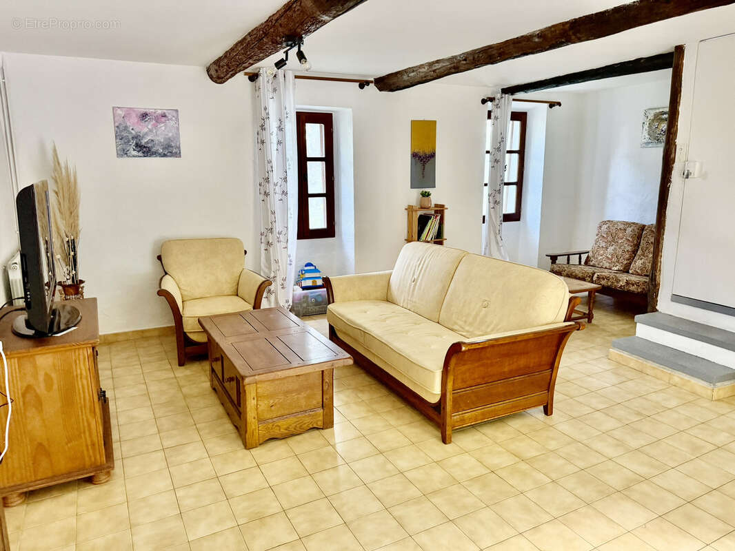 Maison à VAISON-LA-ROMAINE