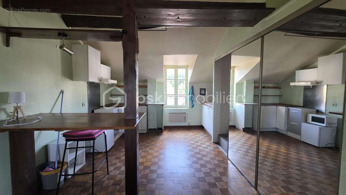 Appartement à SAINT-GERMAIN-LES-CORBEIL