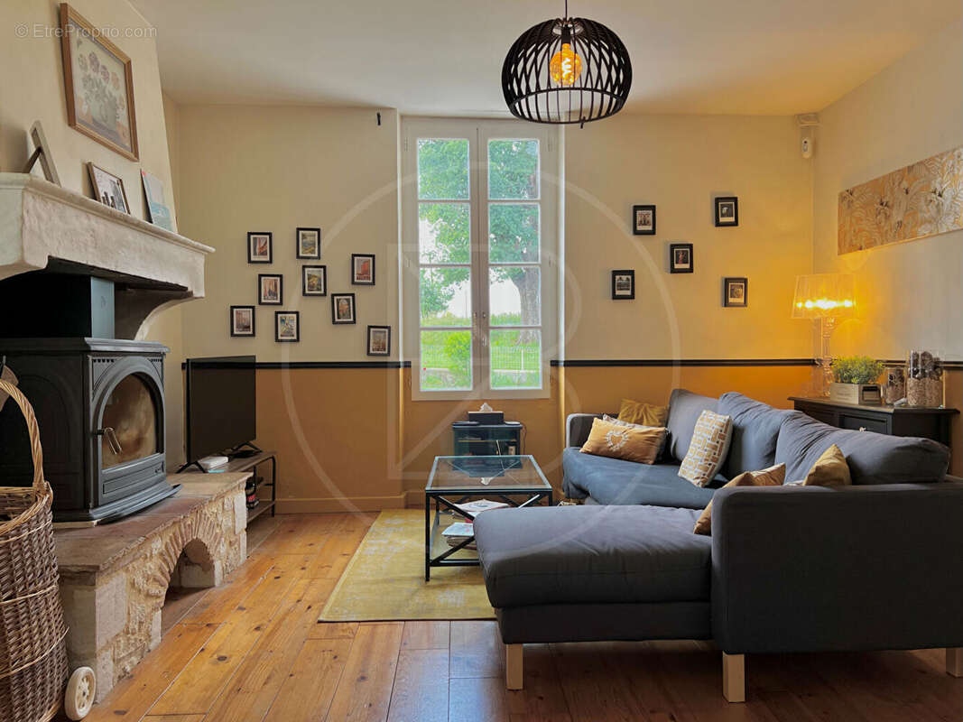 Maison à SAINT-MEARD-DE-GURCON