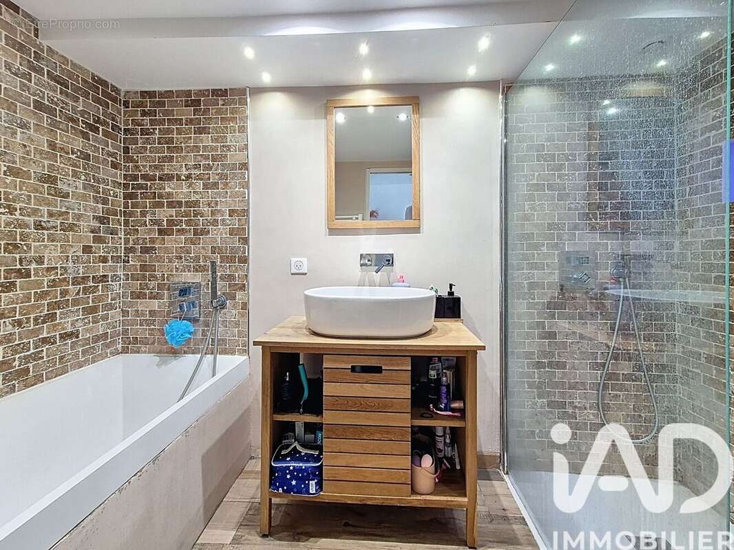 Photo 4 - Maison à FREJUS