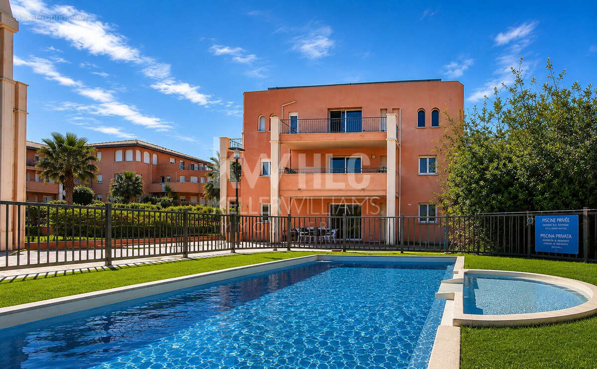 Appartement 47 m² à Porto-Vecchio  - photo 8