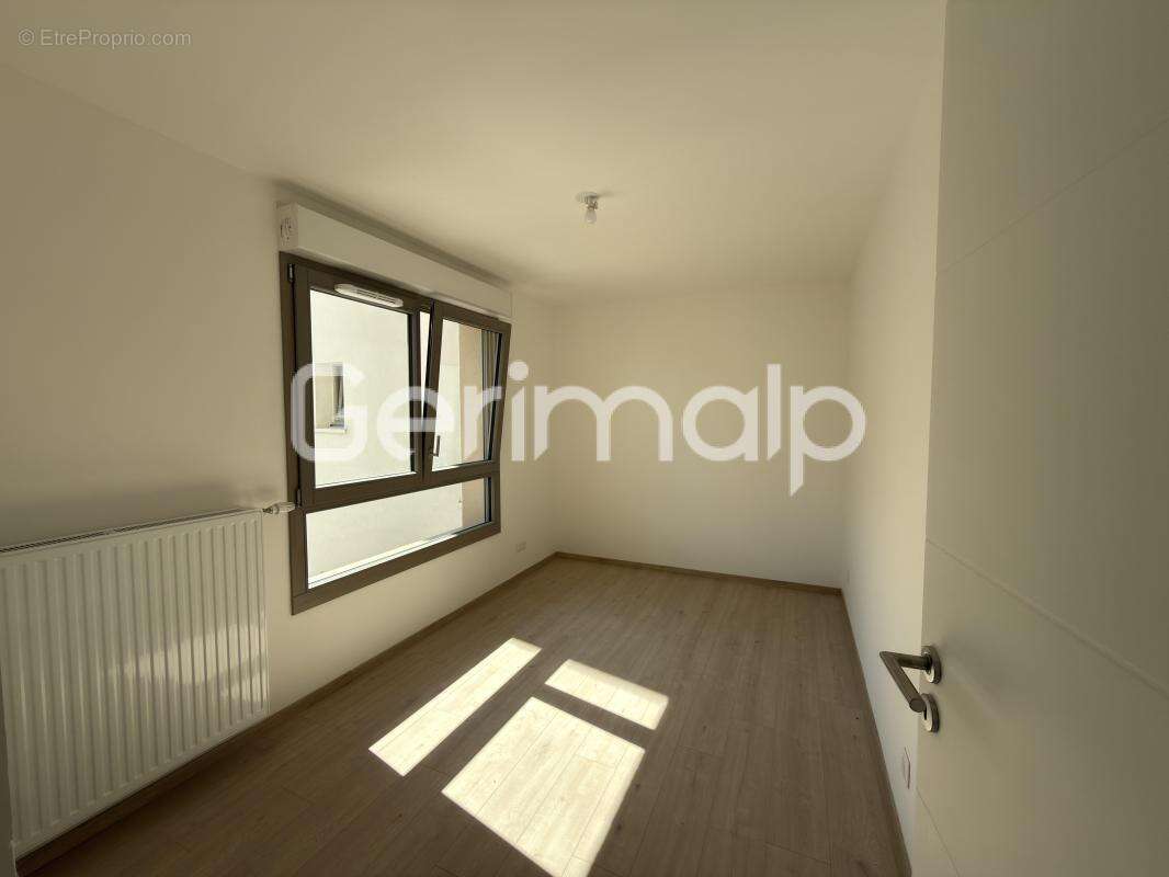 Vente - Appartement - 4 pièces - 88 m² - 514 000 € - ANNECY - photo 4