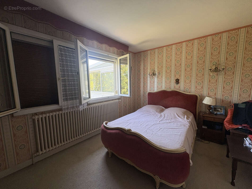 Maison à SAINT-MARTIN-DU-TERTRE