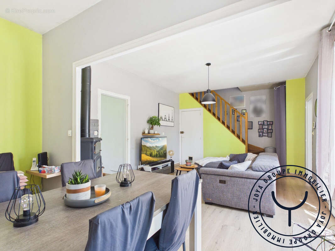 Maison 113 m² à Ossey-Les-Trois-Maisons  - photo 9