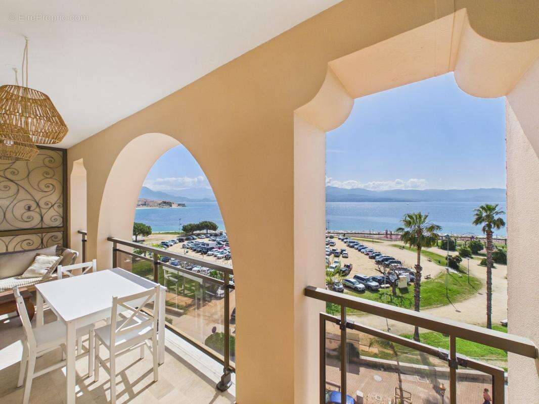 Appartement à AJACCIO