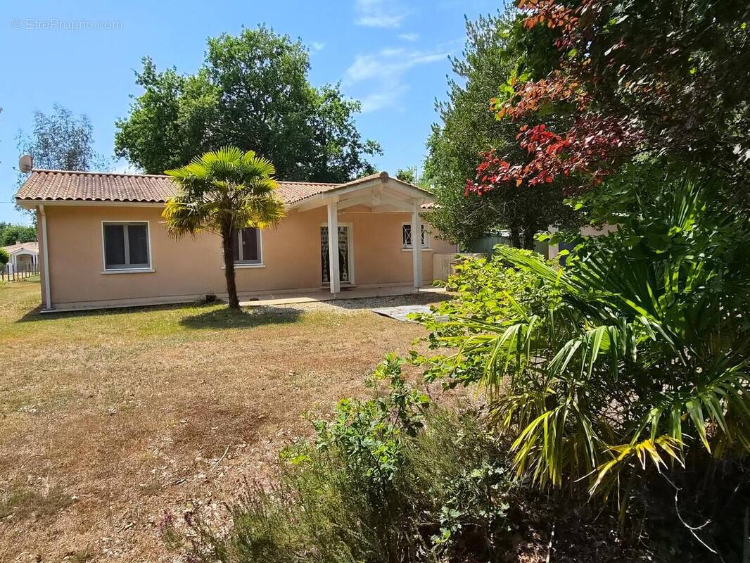 Photo 1 - Maison à VENSAC