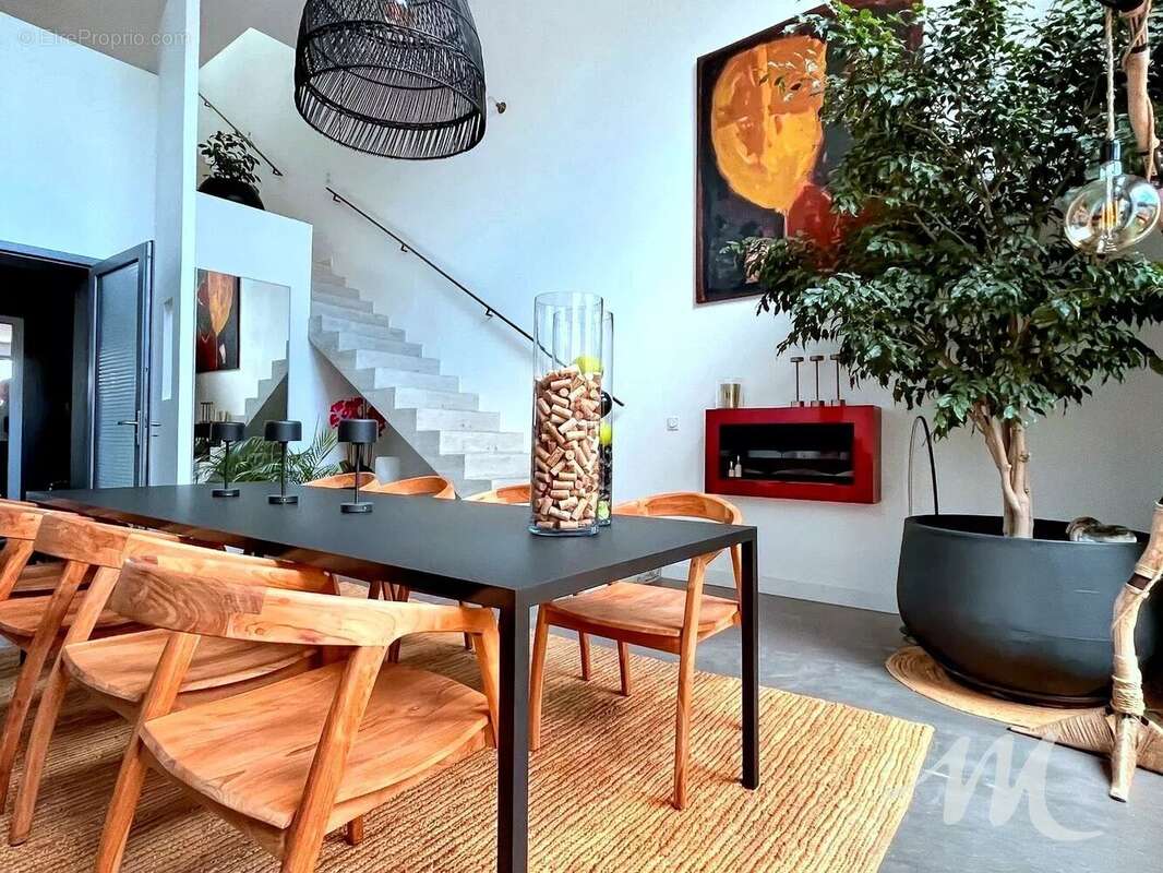 Maison à SAINT-MAXIMIN-LA-SAINTE-BAUME