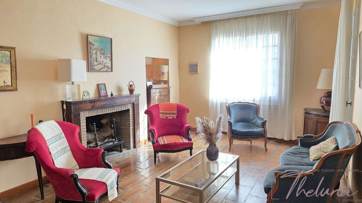 Maison à NIMES