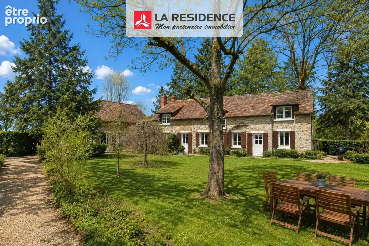 Maison à LA VILLENEUVE-EN-CHEVRIE