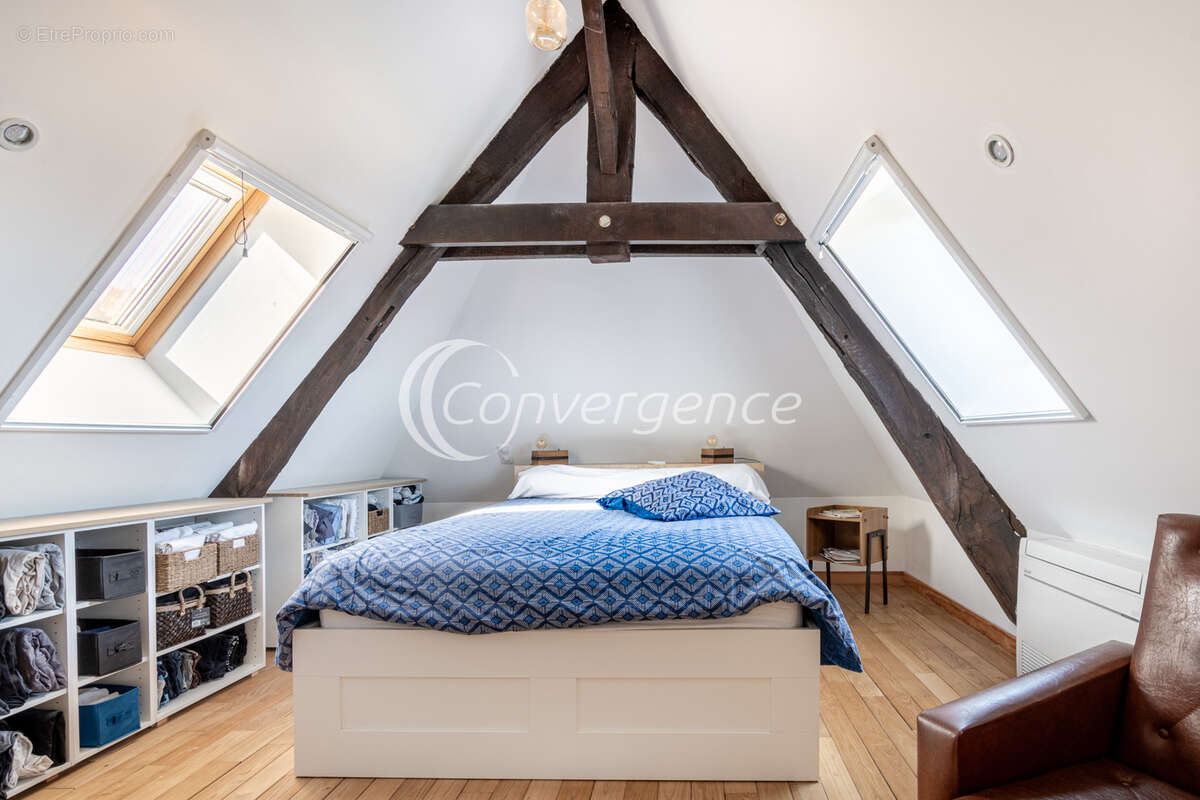 Maison à SAINT-VITTE-SUR-BRIANCE