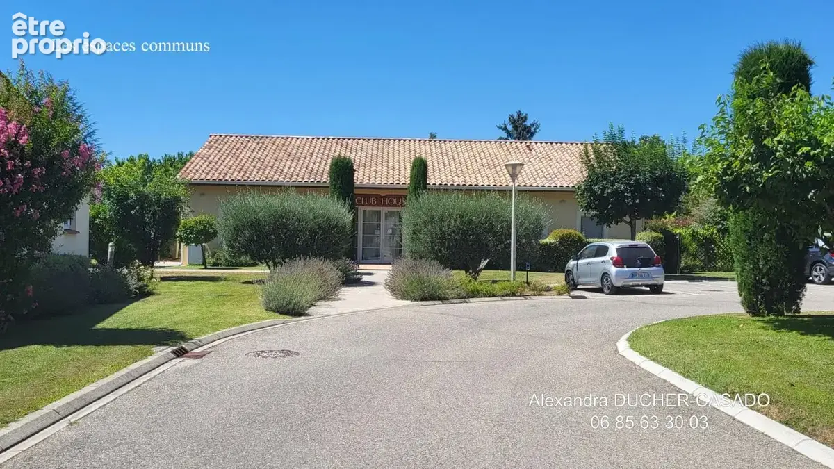 Les mées - appartement t3 de plain-pied avec terrasse, piscine et parking privatif - photo 11