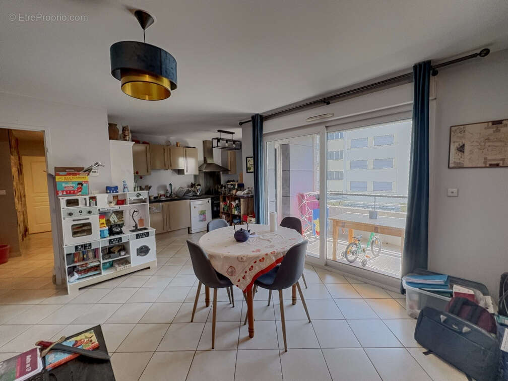 Appartement à THONON-LES-BAINS