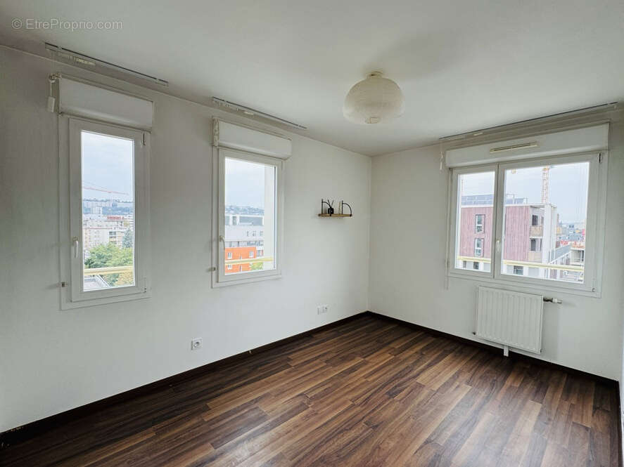 Appartement à LYON-7E