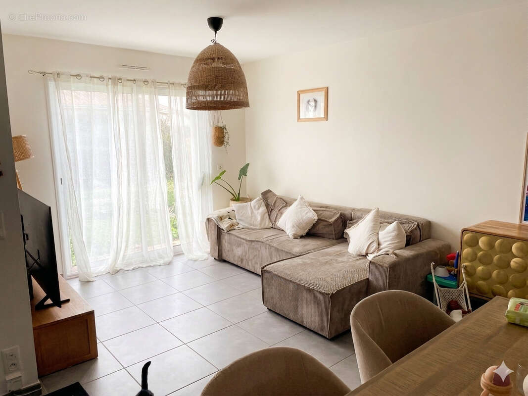 Maison à MIGNALOUX-BEAUVOIR