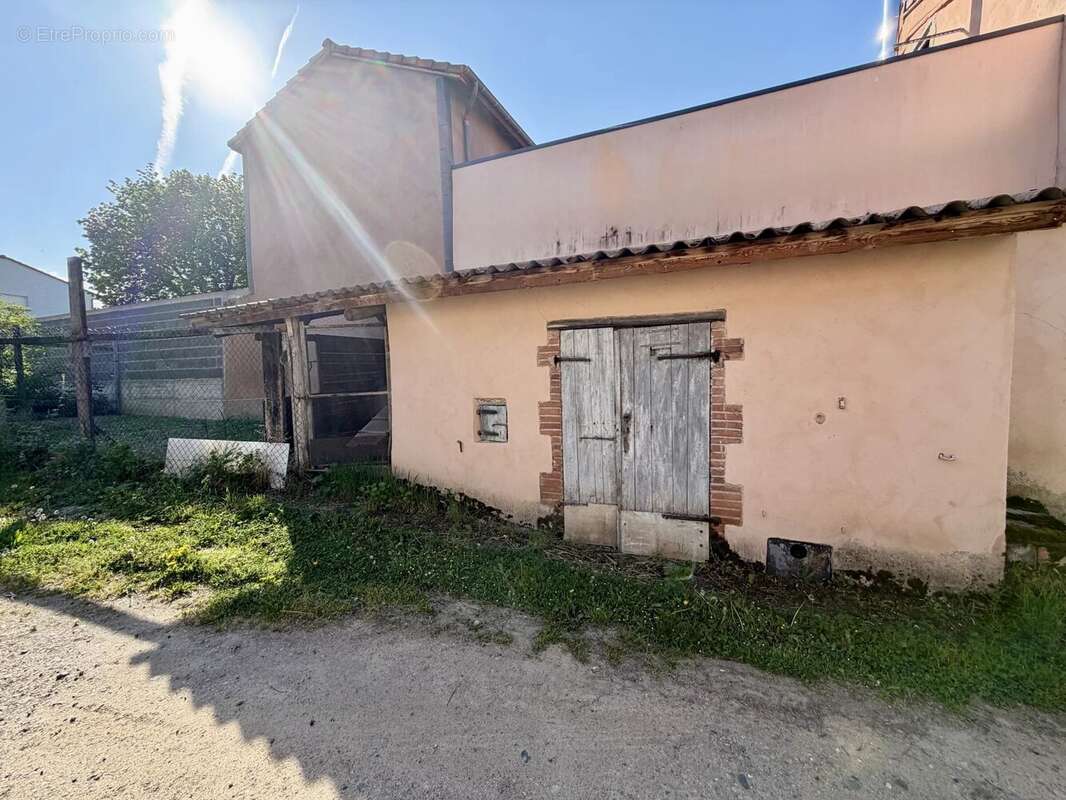 Maison à MARTRES-SUR-MORGE
