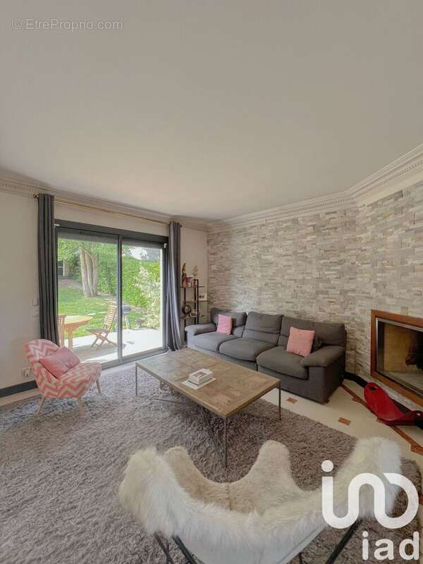 Photo 5 - Maison à LOUVECIENNES